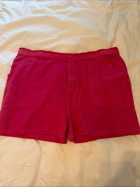 Women’s Magenta Casual Bermuda Shorts